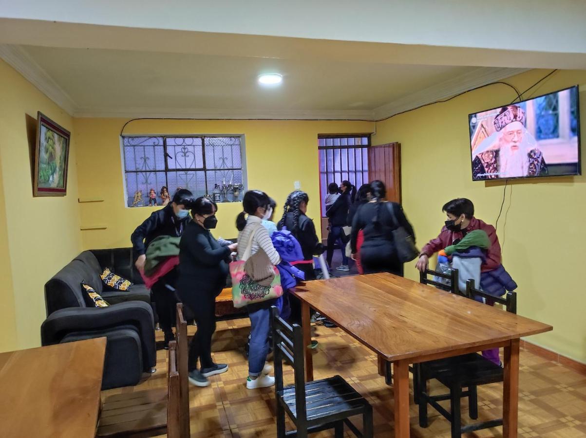 Hostel Las Gardenias Ayacucho Exterior photo